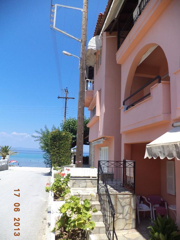 Polychrono Beach Hotel Szoba fotó